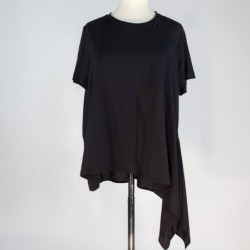 SHIRT ASYMMETRISCH von MAT. FASHION