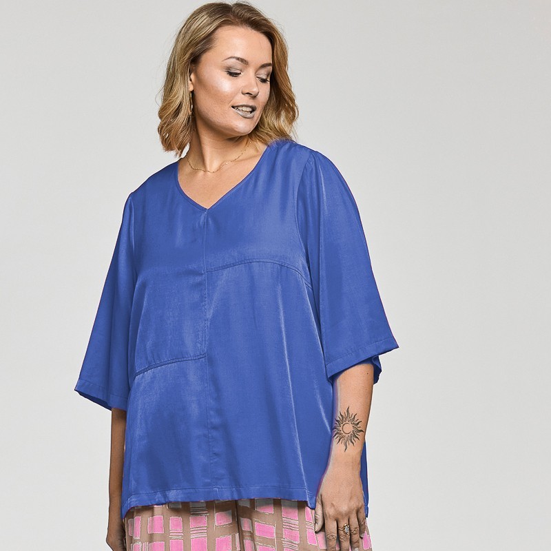 KYRA BLOUSE PATCH von GOZZIP