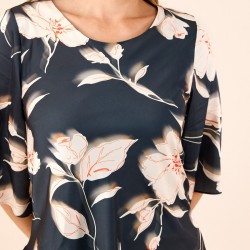 LAGEN-OBERTEIL BLUMEN von TIA - LONDON