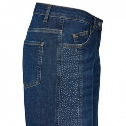 JEANS AUSGESTELLT von DORIS STREICH